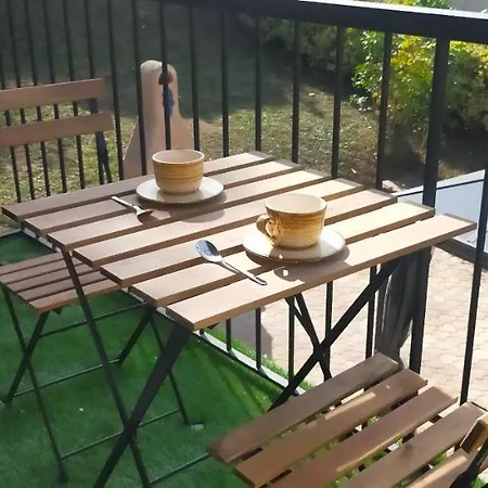 Сasa de vacaciones Gite Climatise A 15 Min De Lyon Avec Jardin Prive