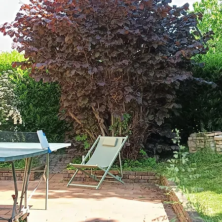 Holiday home Maison Climatisee 10 Pers - Eurexpo - Groupama - Lyon *
