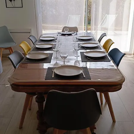 Maison Climatisee 10 Pers - Eurexpo - Groupama - Lyon Holiday home Feyzin